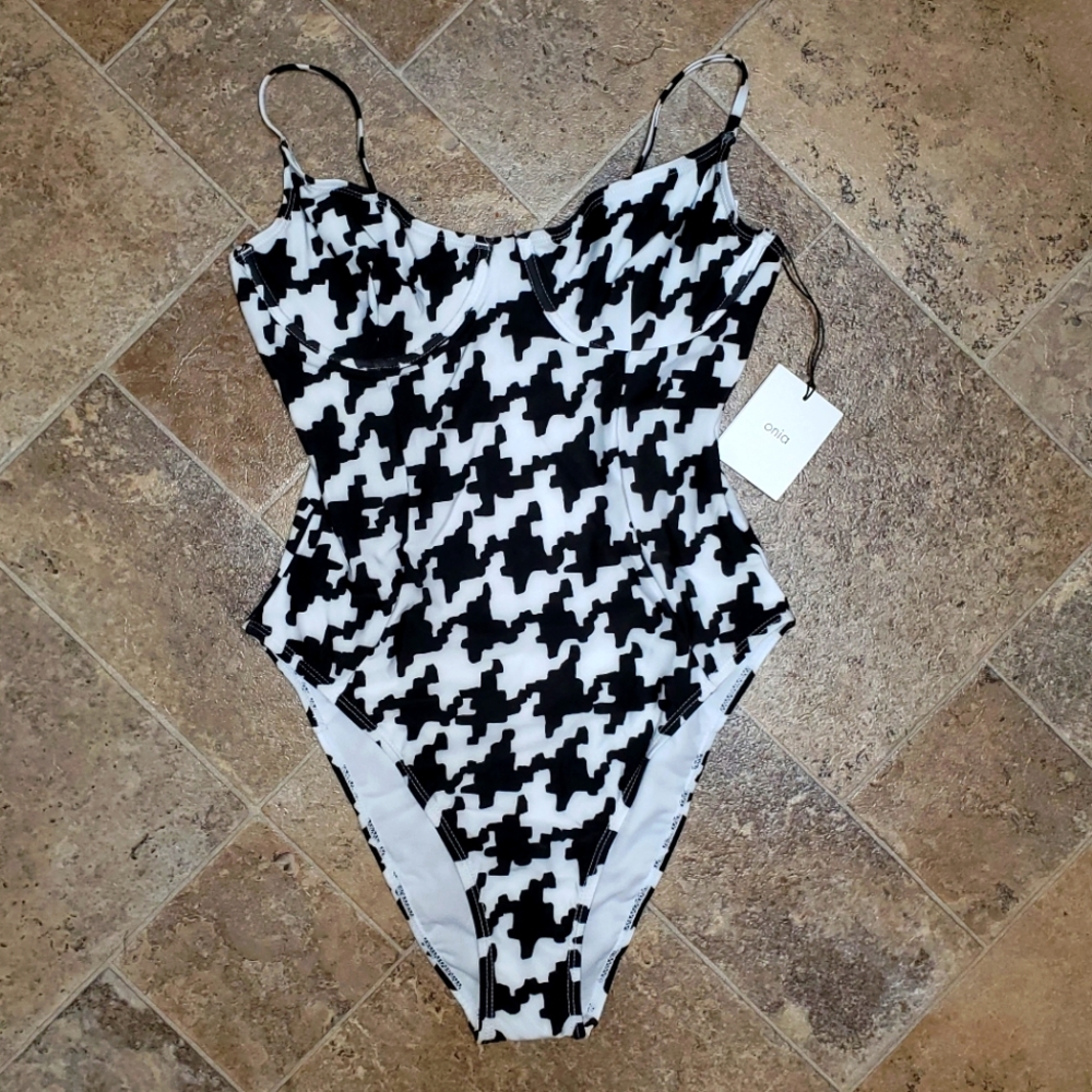 Onia Isabella Houndstooth 1 Piece Wire Cup Swimsuit - Sexy